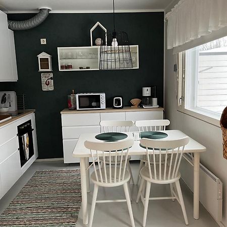 Kolin Pikkukolo - Saunallinen Studiohuoneisto Kolinkylä Kültér fotó